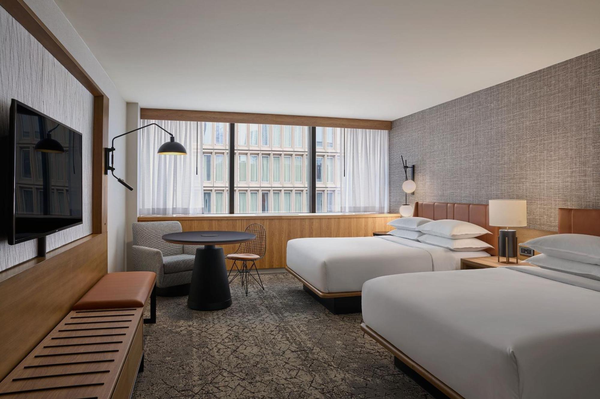 Deluxe Queen Room Two Queen Beds City View