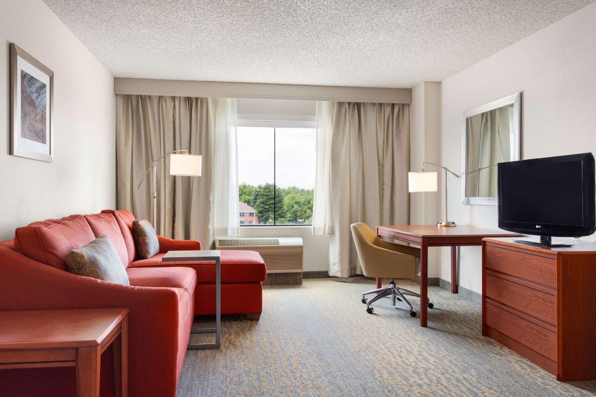 One-Bedroom King Suite with Mountain View