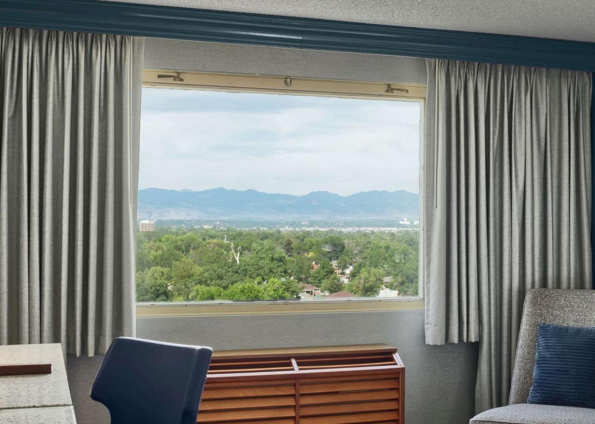 King Room Mountain View