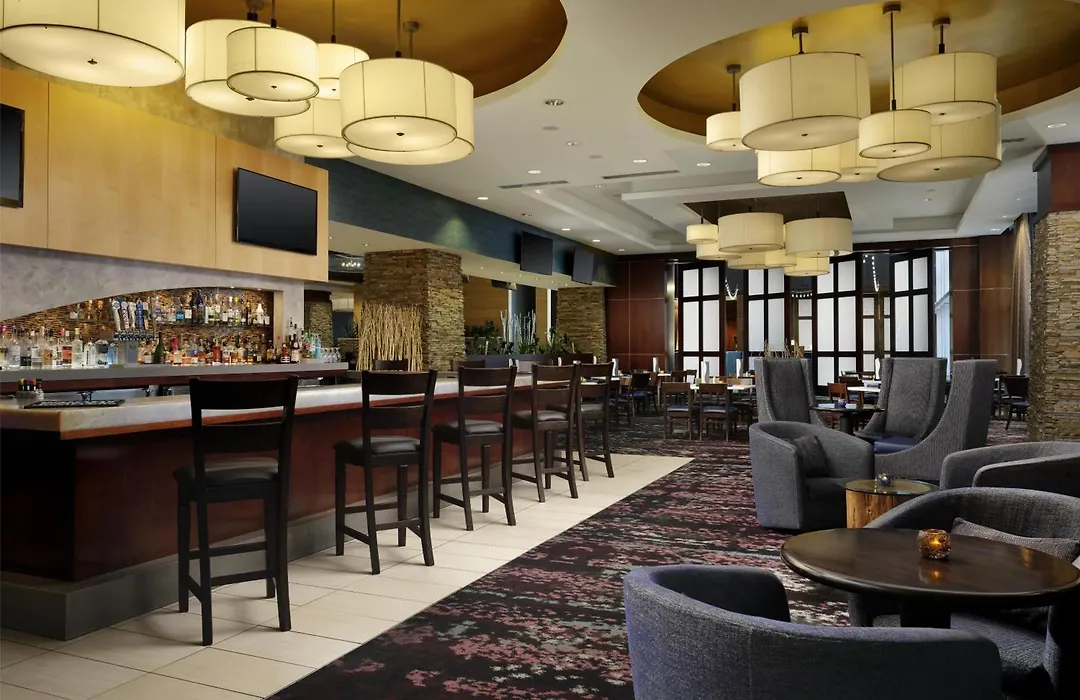 Embassy Suites By Hilton Denver Downtown Convention Center-1