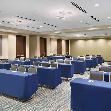 Hampton Inn & Suites Denver Downtown Convention Center-2