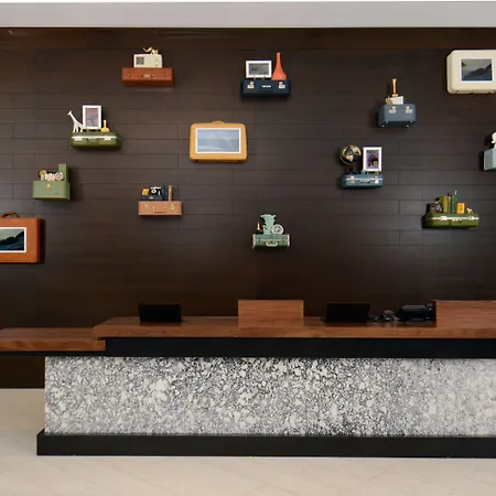 Hyatt Place Pena Station/Denver Airport-2